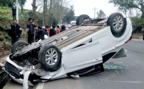 余震位移監(jiān)測儀