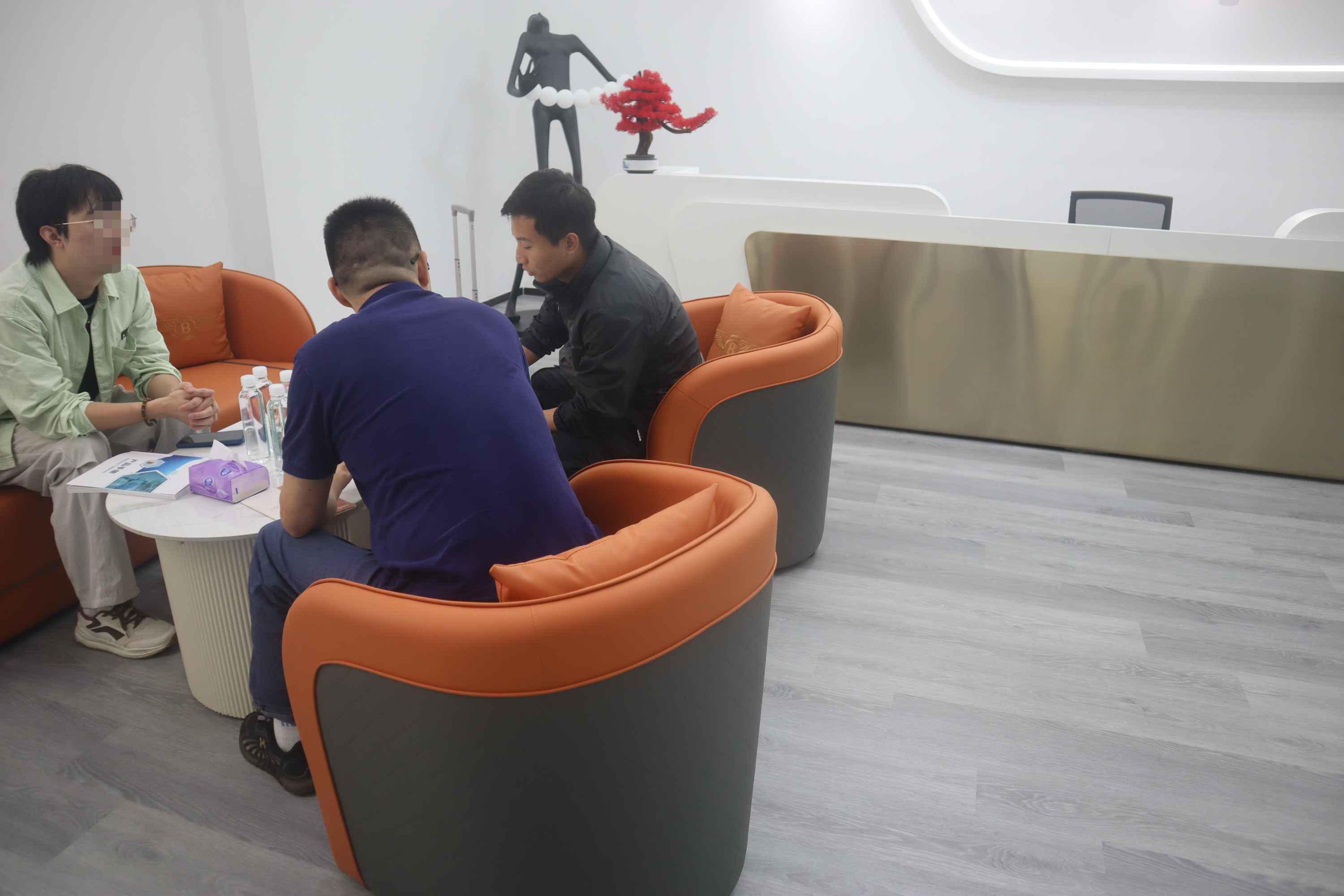 /ueditor/image/2024/09/26/120cb1a233be8f349a7da64225715681.jpg 上海誠衛耐靜水壓測試儀與江蘇XX器械有限公司參觀并進行合作技術交流