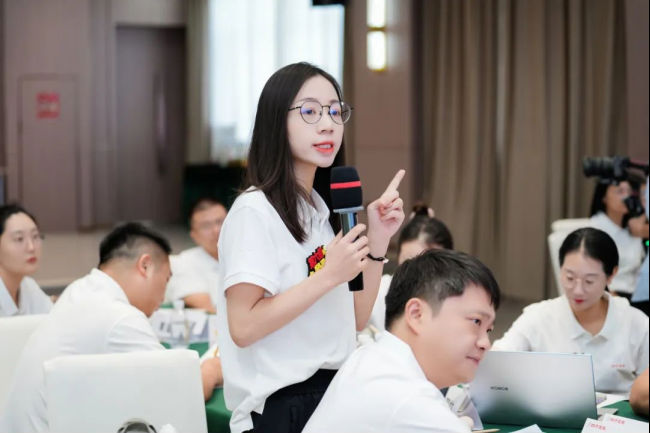 四方光電營銷干部赴宜昌開展領導力淬煉