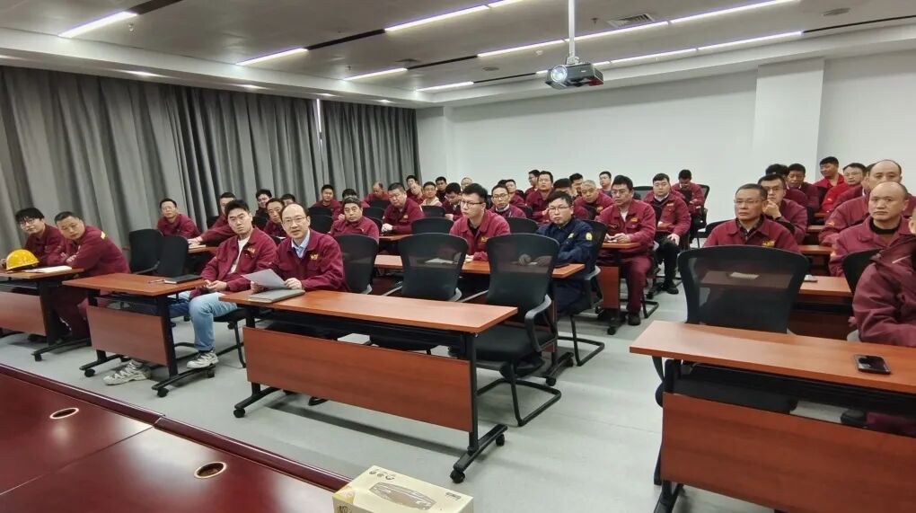 歐波同專家技術(shù)服務萬里行走進淮鋼